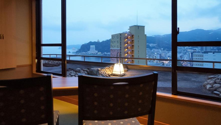 Atami Juraku Hotel Exterior photo